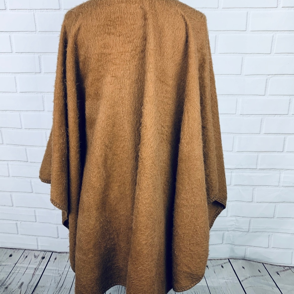Capchtex Peru Alpaca Cape OS cognac fringe scarf - Picture 4 of 8
